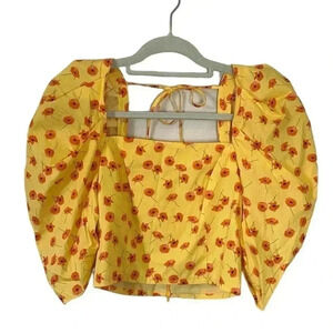 Urban Revivo Women’s Puff Sleeve Cropped Yellow Floral Hawaiian Beach Flirty Top